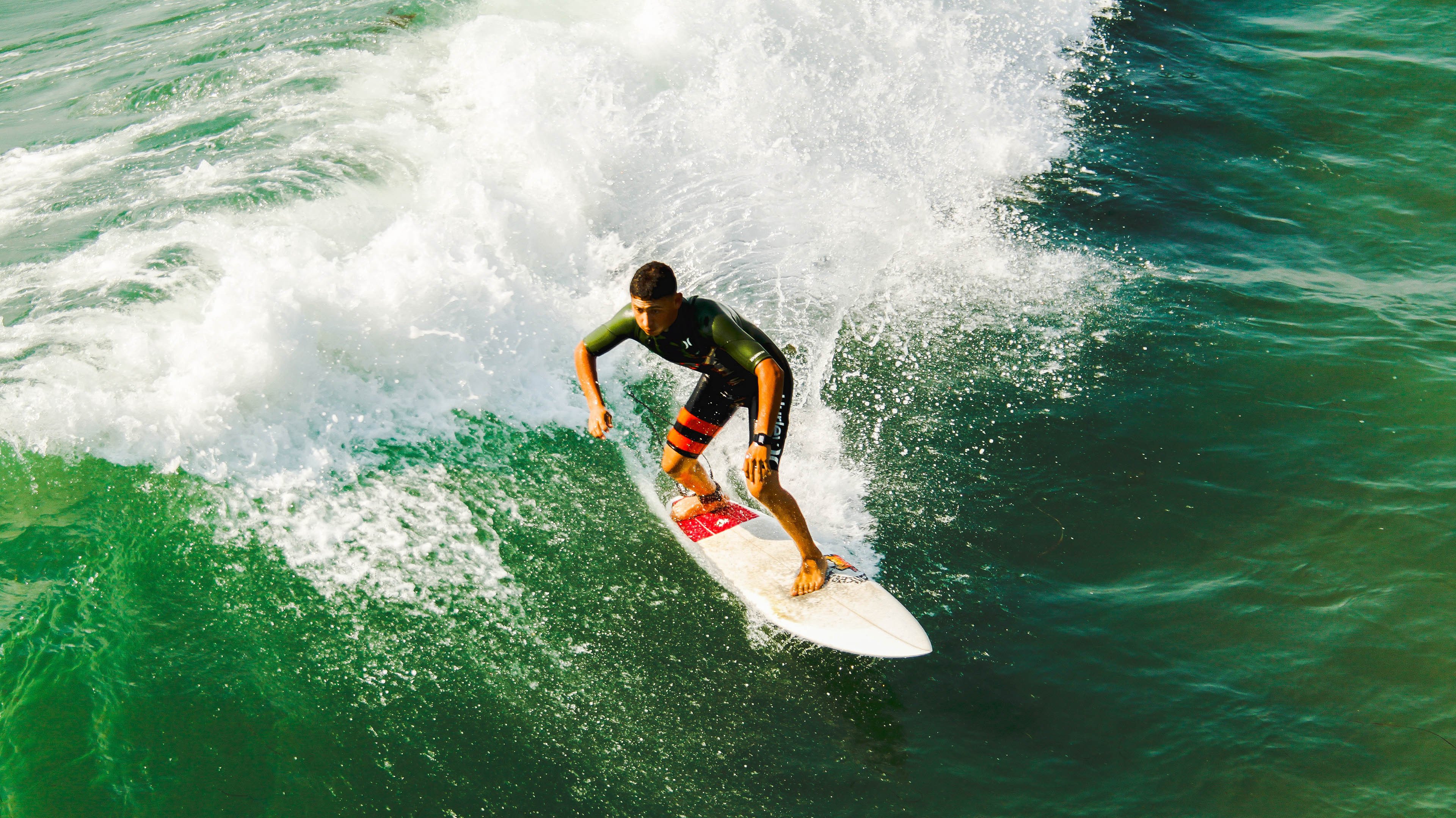 AYX GAME-_马刺队持续磨合，迎来关键胜利_，马刺队集锦