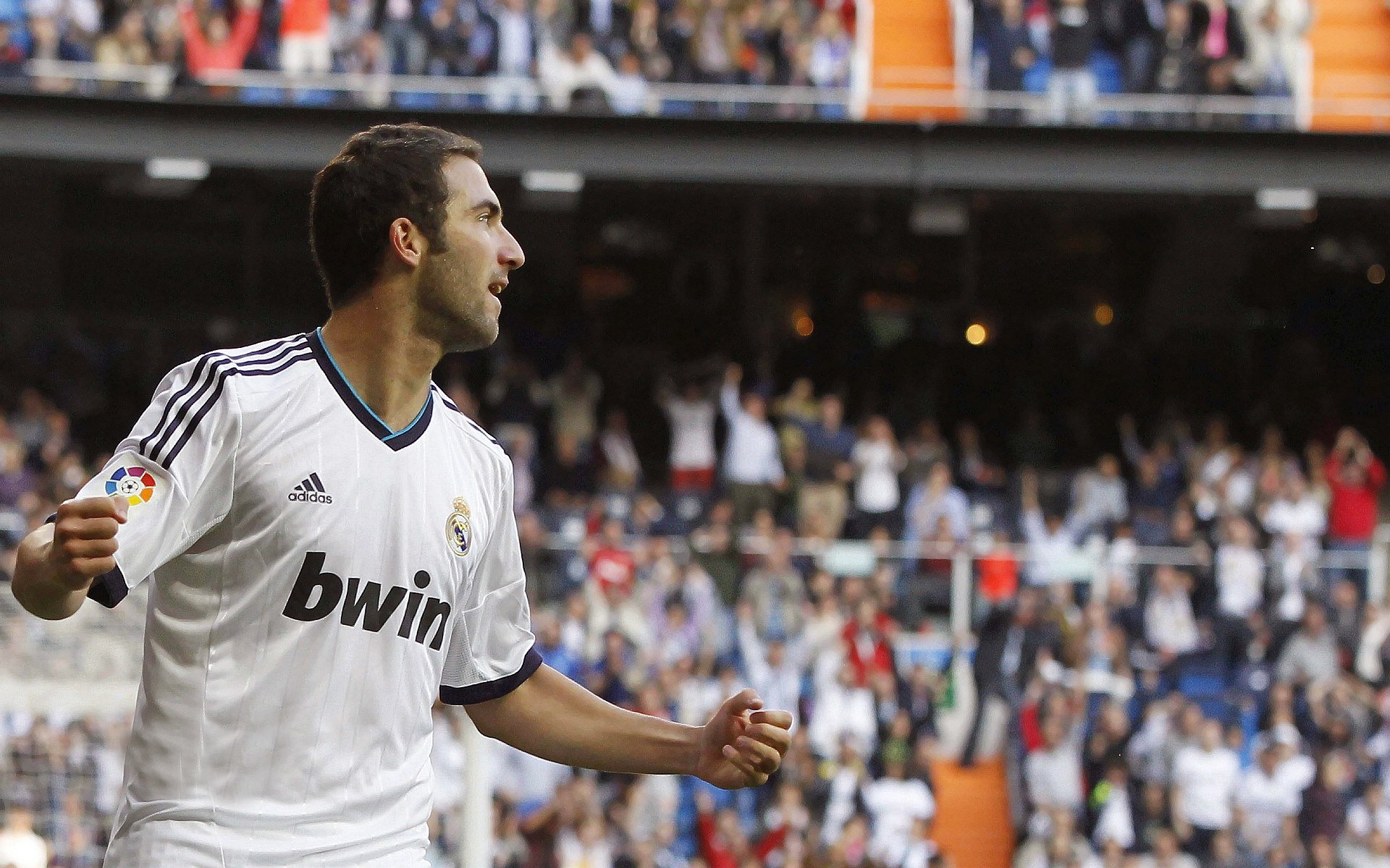 维尼修斯在西甲连续7场高光瞬间,引领皇马攻击线